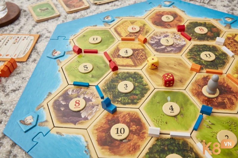 Board game Catan nổi bật bởi yếu tố chiến lược linh hoạt