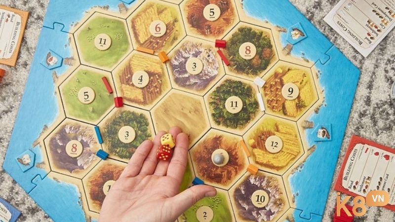 Catan yêu cầu đạt 10 điểm để chiến thắng