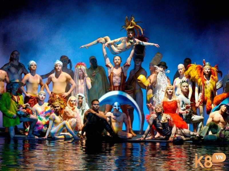 Cirque du Soleil, ảo thuật và các buổi hòa nhạc quốc tế hàng đầu thế giới.